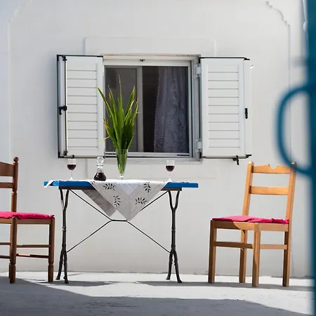 Apartment Mantilaria Fira (Santorini)