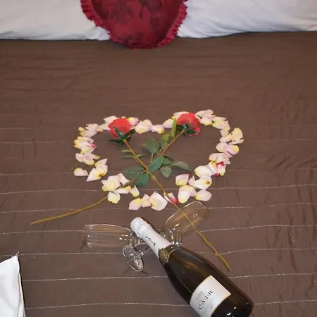 Mantilaria * ثيرا